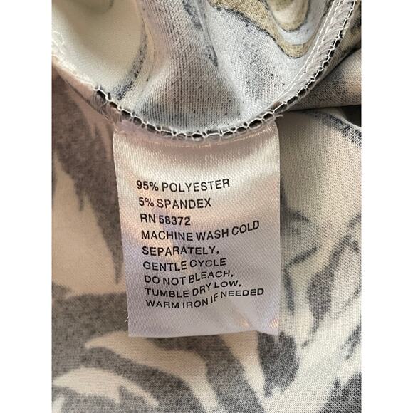 ILE New York Floral Sleeveless Beautiful Dress, Size 14 - Picture 6 of 6